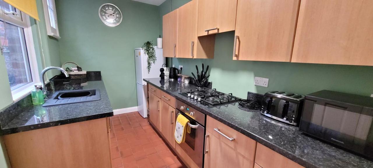 Hartoft St - 2 Bed Near River York Luaran gambar